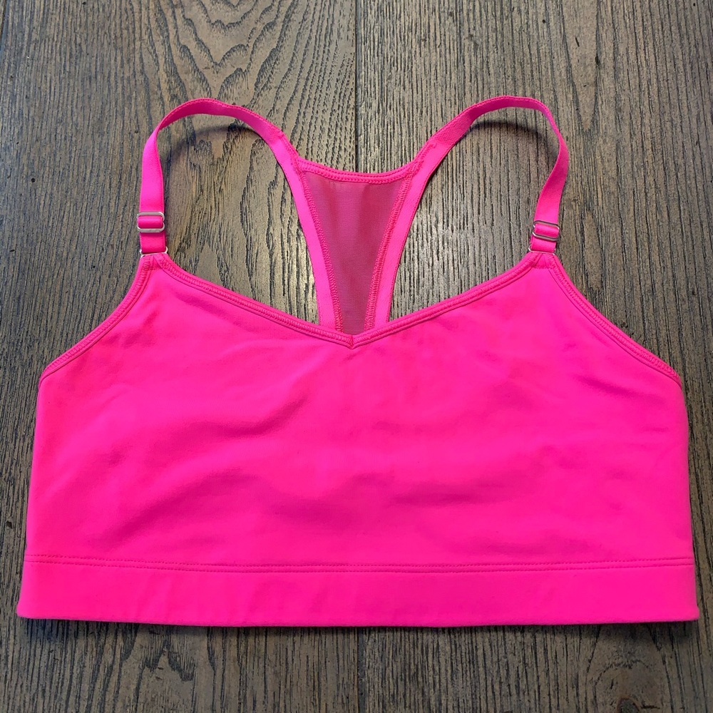 Victoria Secret - Picture 4 of 6